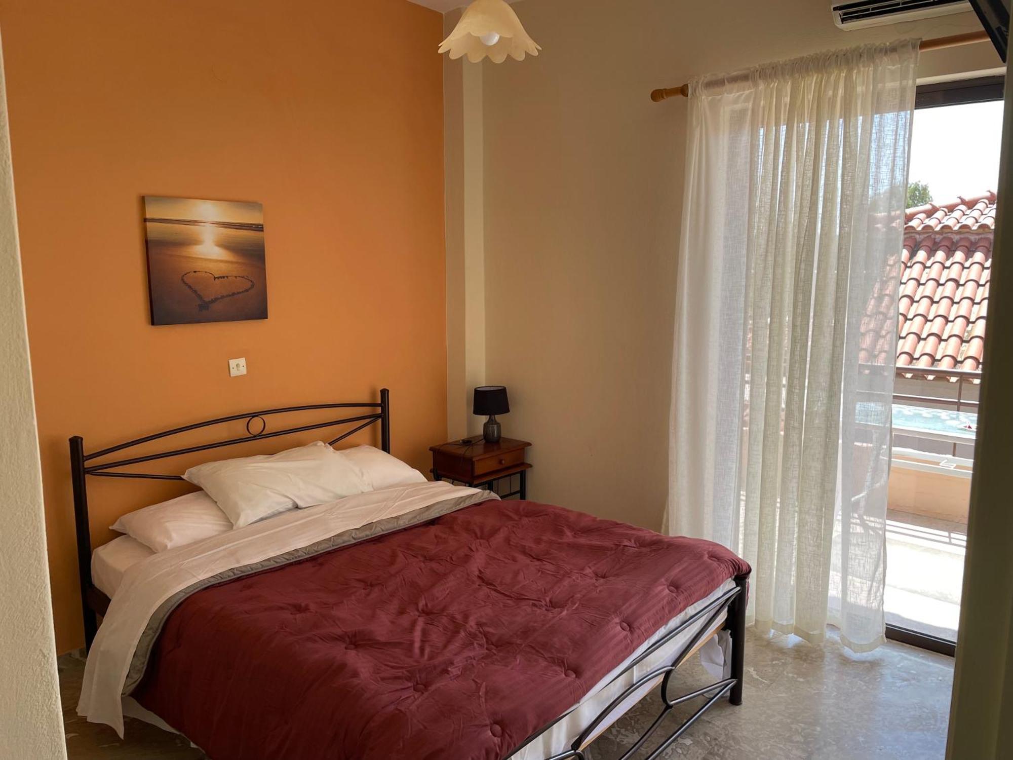 Finikas Apartment Iria Ngoại thất bức ảnh