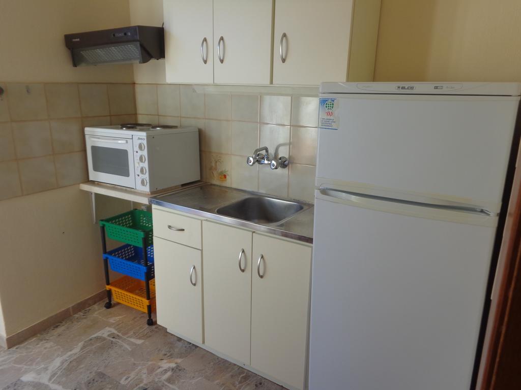 Finikas Apartment Iria Ngoại thất bức ảnh